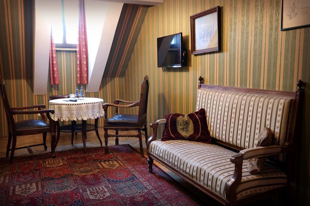 Austeria Klezmer Hois Краков Номер фото
